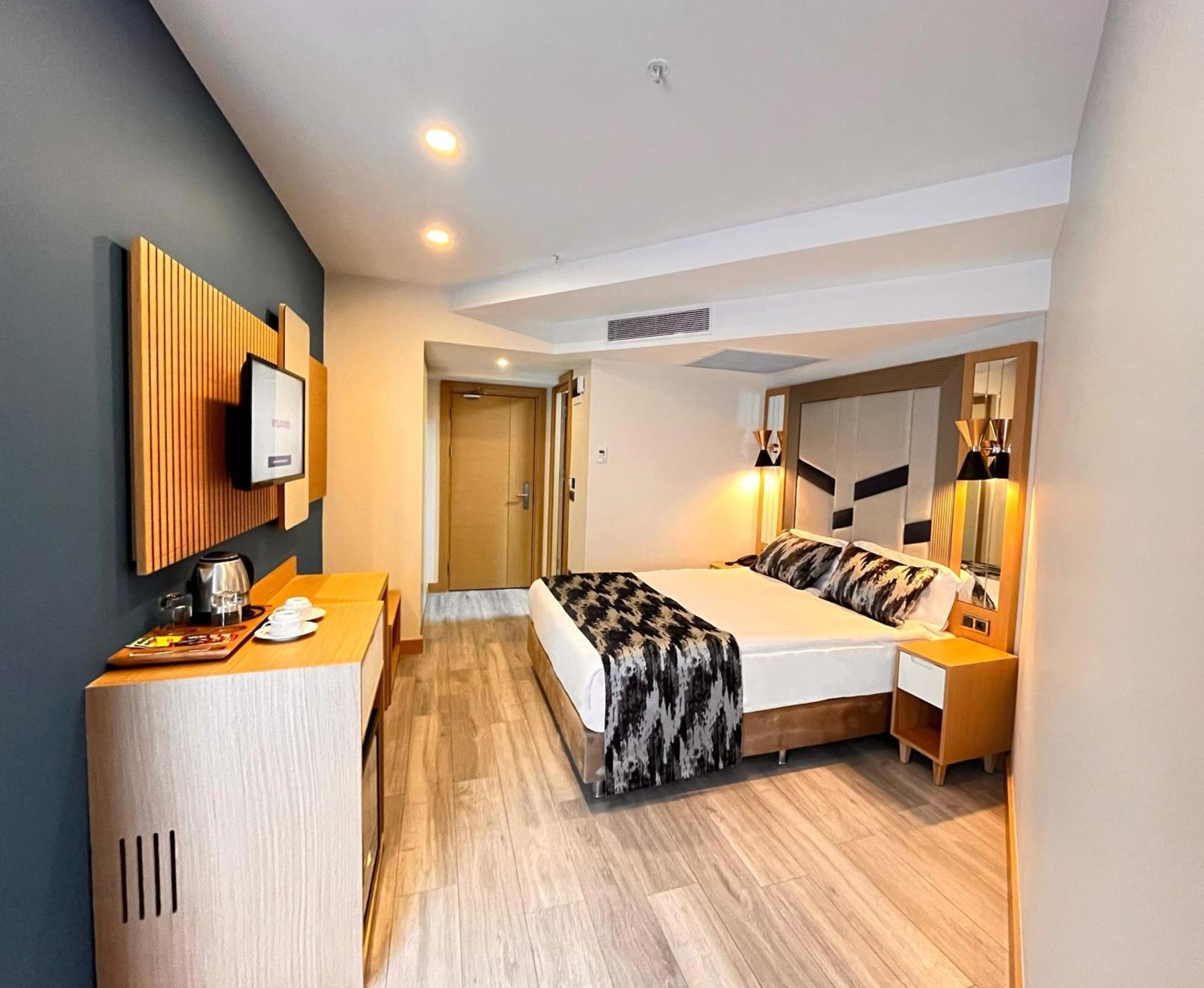 Downtown Sirkeci Hotel Istanboel Buitenkant foto