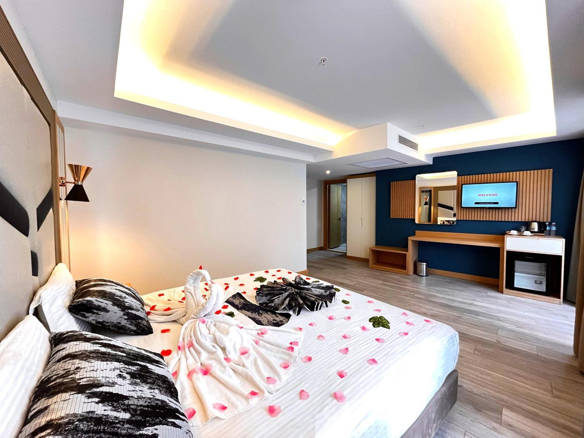 Downtown Sirkeci Hotel Istanboel Buitenkant foto