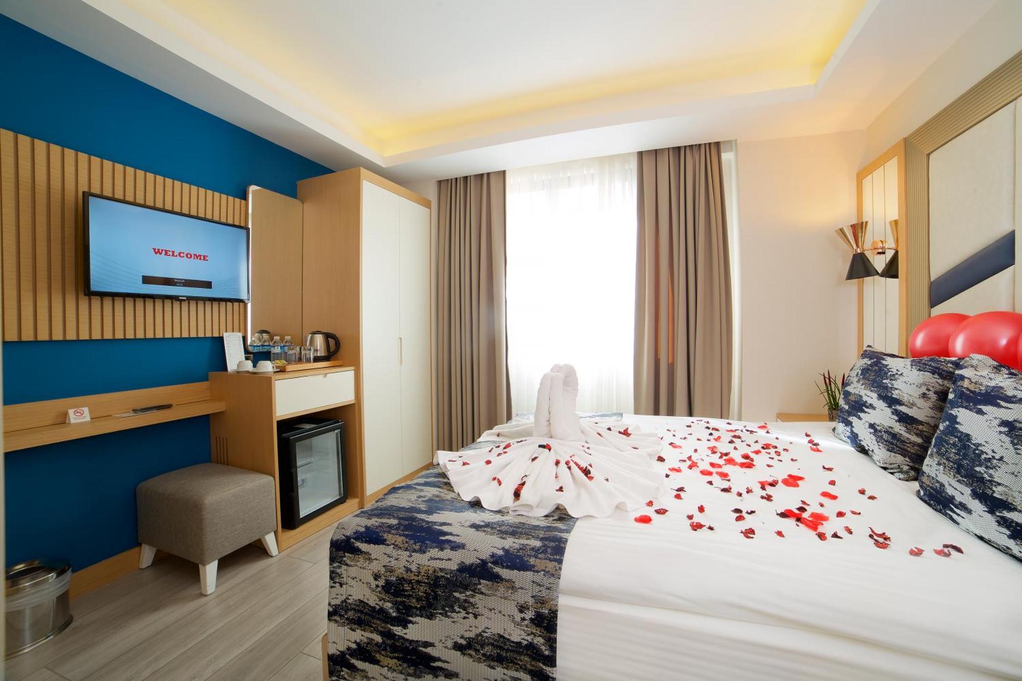 Downtown Sirkeci Hotel Istanboel Buitenkant foto