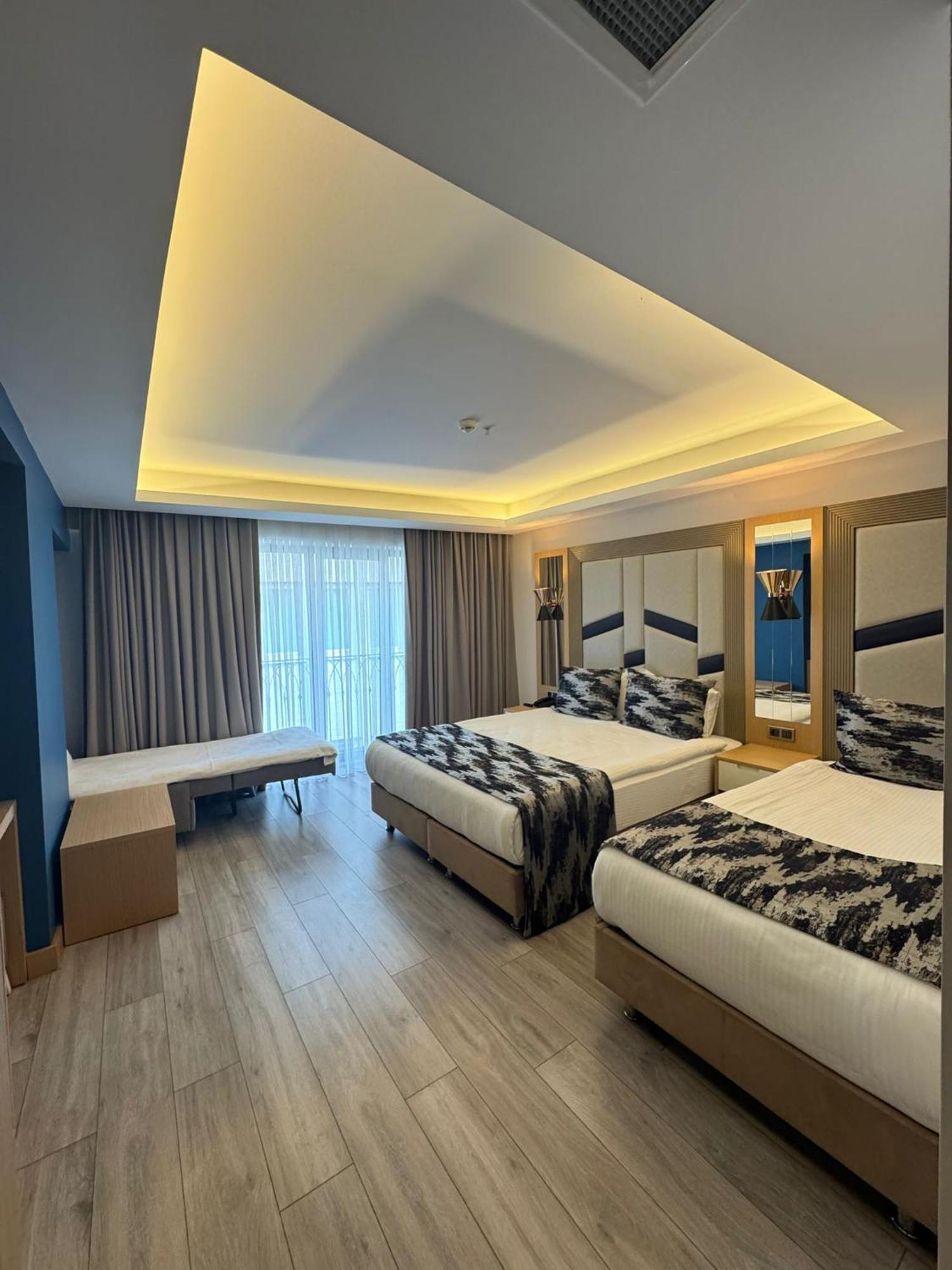 Downtown Sirkeci Hotel Istanboel Buitenkant foto